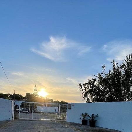 Kerart Lima Villa Armacao de Pera Luaran gambar
